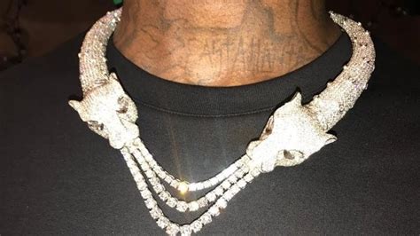 gucci expensive chain